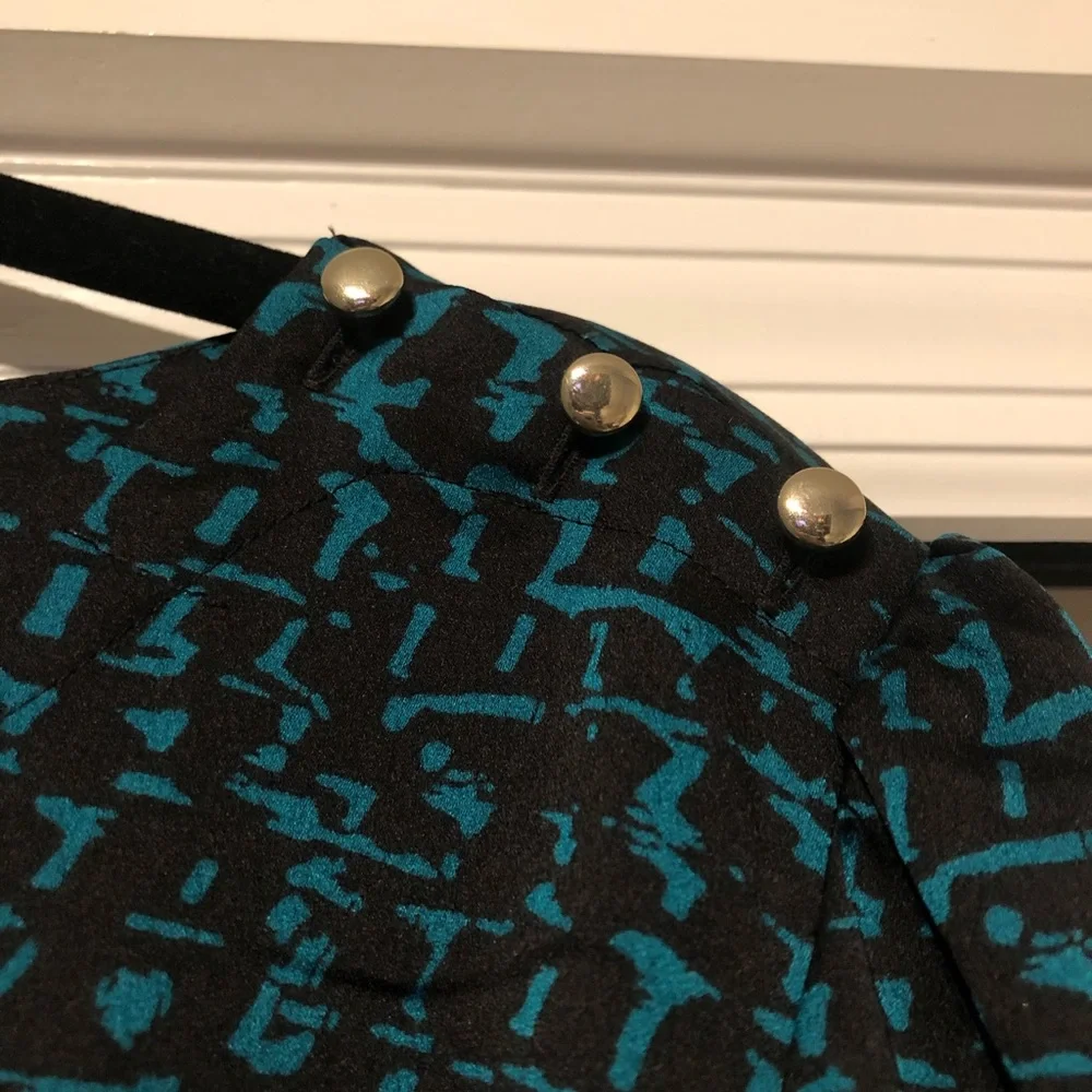 Ann Taylor blouse - Picture 4 of 5